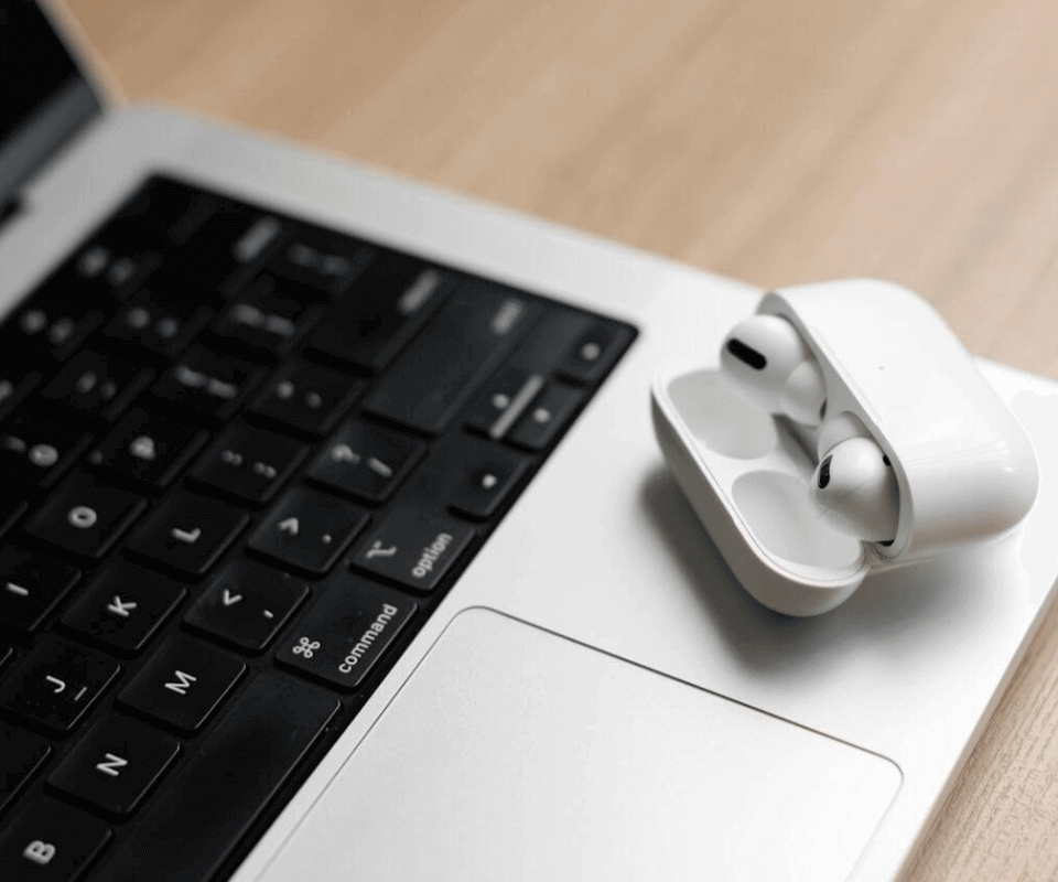 How to Connect AirPods to a Mac - image